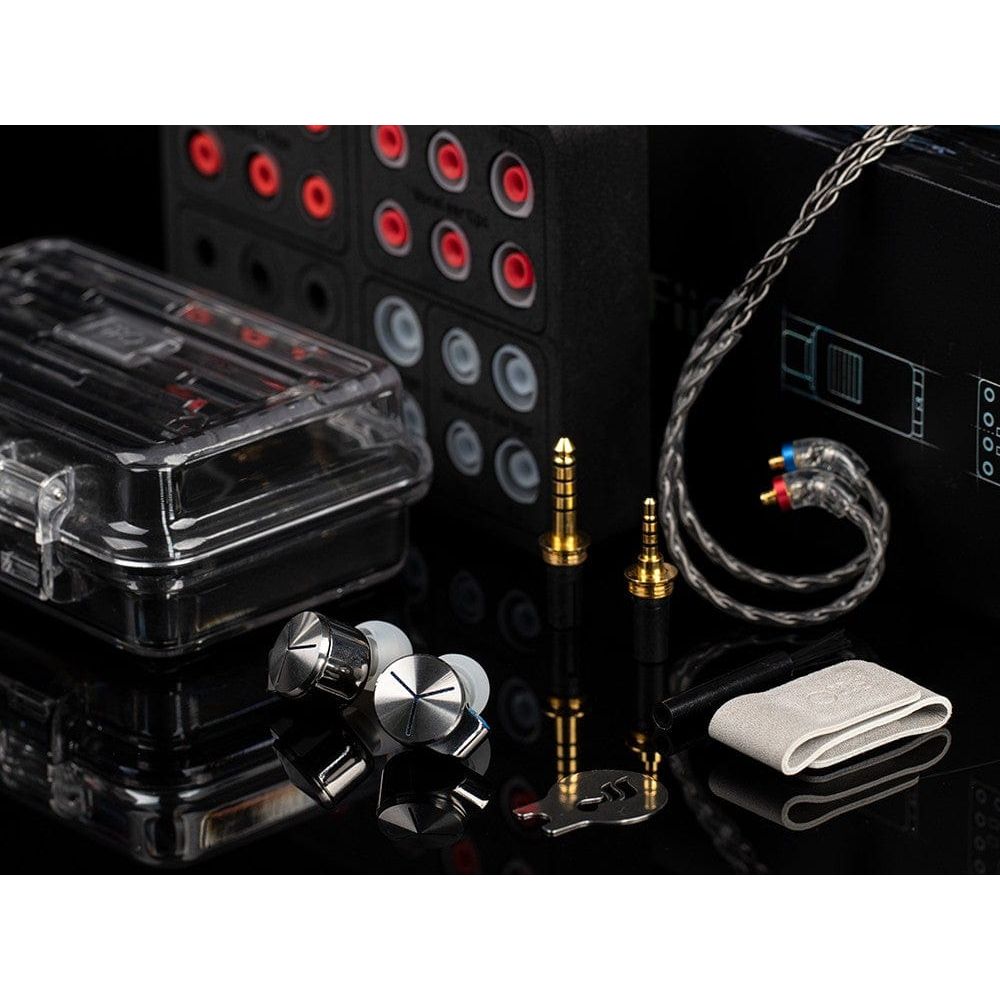 FiiO Earphones FiiO FA7s includes awesome accessories and ear tips